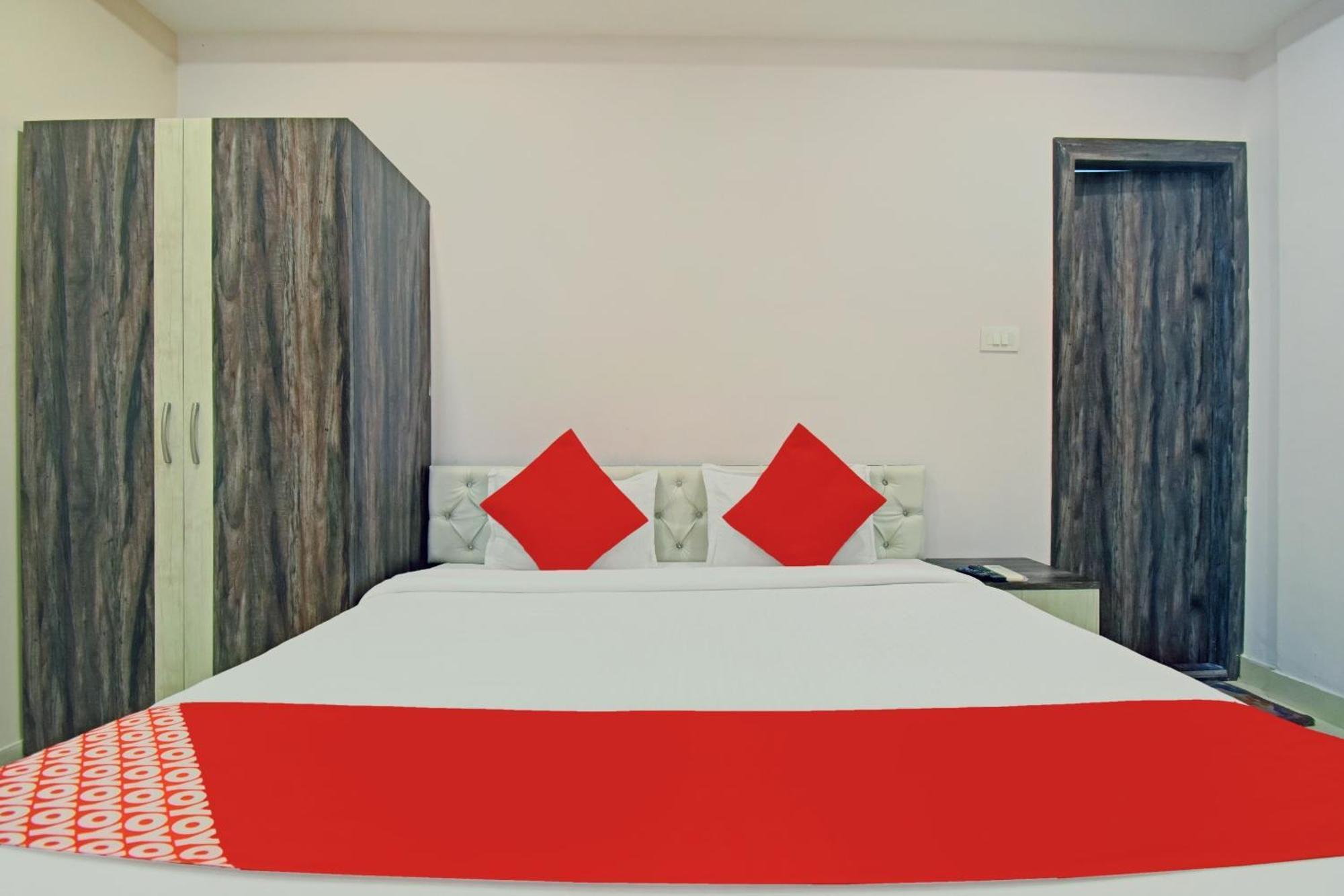 Hotel O Newtown Galaxy Panchuria Extérieur photo