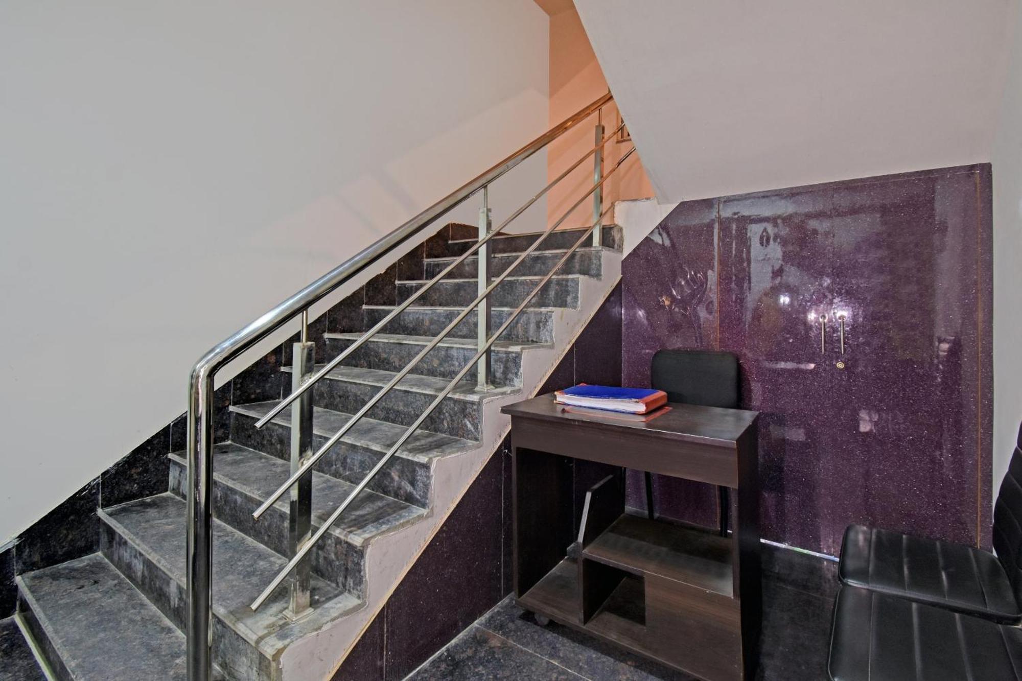 Hotel O Newtown Galaxy Panchuria Extérieur photo